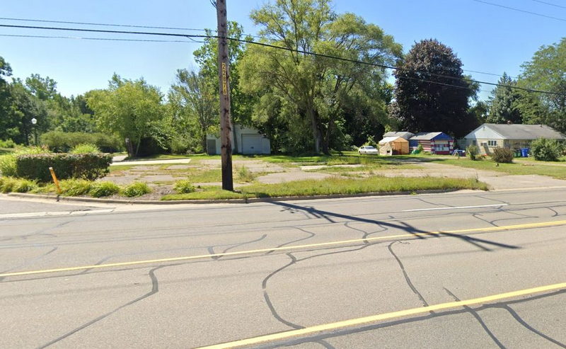 Sha-Rons Pizza (Sharons Pizza) - 2019 Street View - Gone (newer photo)